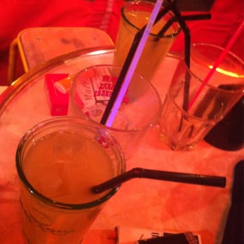 Le Requin Chagrin - Pubs Near Me - Paris, 75 Le Requin Chagrin - Pubs Near Me - Paris, 75