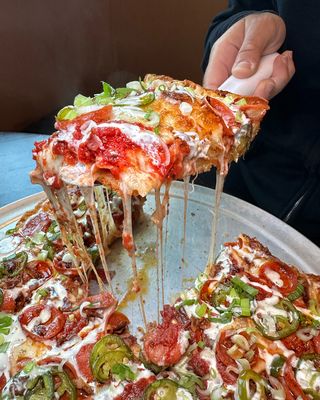Amici's East Coast Pizzeria by null
