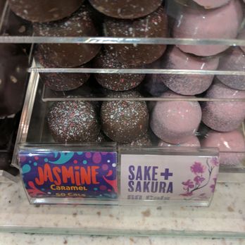 Purdys Chocolatier - Chocolatiers & Shops Near Me - Toronto, Ontario