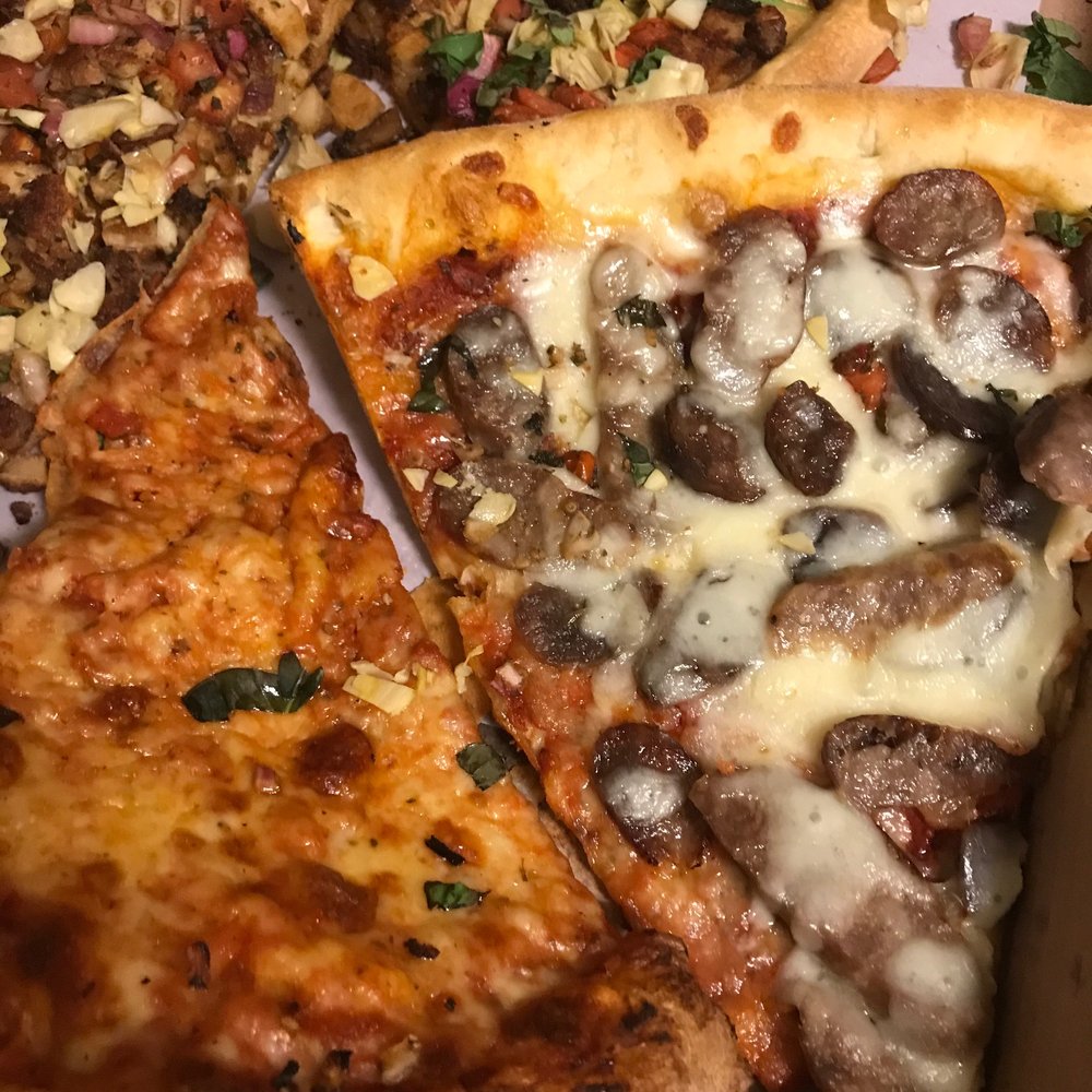 Bella Pizza - plain pizza i was sent next to what it was supposed to be. - Pizza Near Me - Bronx, New York Bella Pizza - plain pizza i was sent next to what it was supposed to be. - Pizza Near Me - Bronx, New York