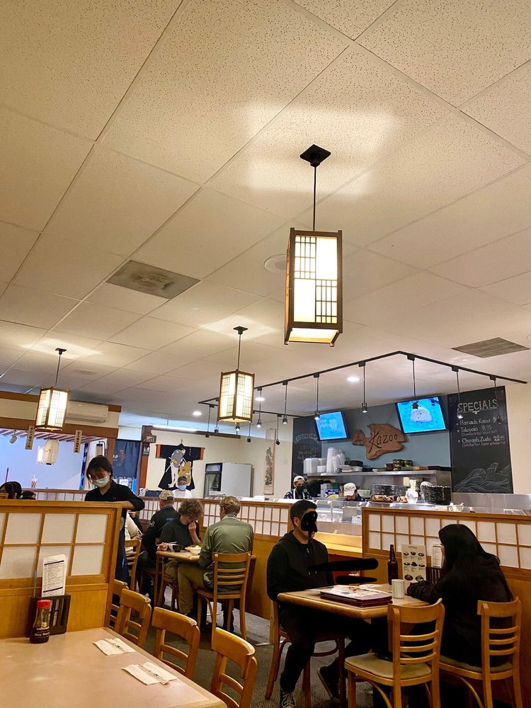 Kazoo Restaurant