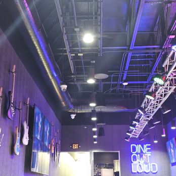 Rock N Roll Sushi - Sushi Bars Near Me - Mansfield, Texas