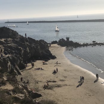 Pirate's Cove Beach - Beaches Near Me - Newport Beach, California