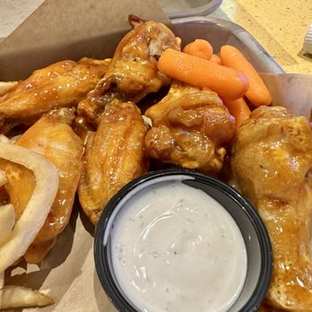 Buffalo Wild Wings - Mango habanero - Chicken Wings Near Me - Durham, North Carolina Buffalo Wild Wings - Mango habanero - Chicken Wings Near Me - Durham, North Carolina
