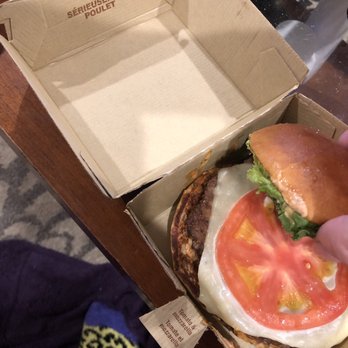 McDonald's - A beef patty on my (supposed to be) chicken sandwich - Fast Food Near Me - Newmarket, Ontario