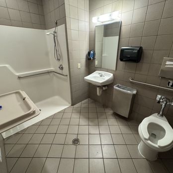 Seven Feathers RV Resort - Restrooms(neat and tidy) - RV Parks Near Me - Canyonville, Oregon Seven Feathers RV Resort - Restrooms(neat and tidy) - RV Parks Near Me - Canyonville, Oregon