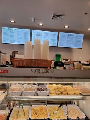 Manny's Deli Stop by null