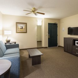 Paynesville Inn & Suites - Paynesville Inn & Suites Living Room of 2-Room Whirlpool Suite