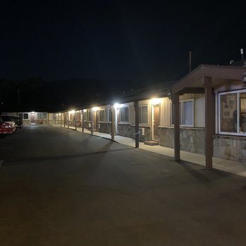 Bristlecone Motel - Night view of the B-cone motel - Hotels Near Me - Big Pine, California Bristlecone Motel - Night view of the B-cone motel - Hotels Near Me - Big Pine, California