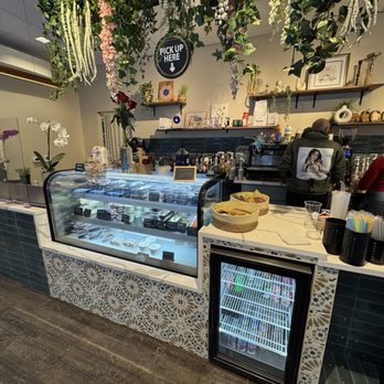 The Cozy Crumbs Cafe - Ordering counter - Coffee & Tea Near Me - Allentown, Pennsylvania