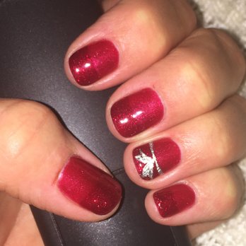 JR Nails - Perfect holiday two-tone nails wrapped up like a gift! Perfection by Aaron. - Nail Salons Near Me - Tucson, Arizona JR Nails - Perfect holiday two-tone nails wrapped up like a gift! Perfection by Aaron. - Nail Salons Near Me - Tucson, Arizona