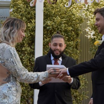 Tie The Knot Weddings - Officiants Near Me Tie The Knot Weddings - Officiants Near Me