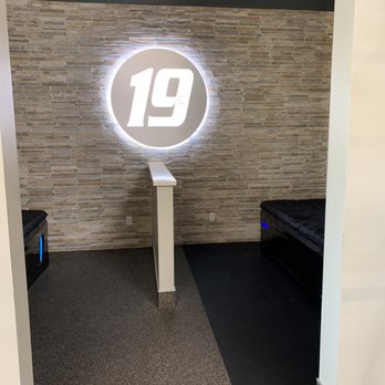 Fitness 19 - Gardena - Massage beds - Gyms Near Me - Gardena, California Fitness 19 - Gardena - Massage beds - Gyms Near Me - Gardena, California
