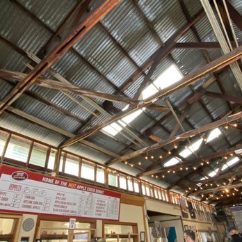 Rainbow Orchards - inside barn with menu and prices - Fruits & Veggies Near Me - Camino, California Rainbow Orchards - inside barn with menu and prices - Fruits & Veggies Near Me - Camino, California