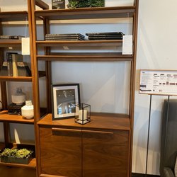 Crate & Barrel