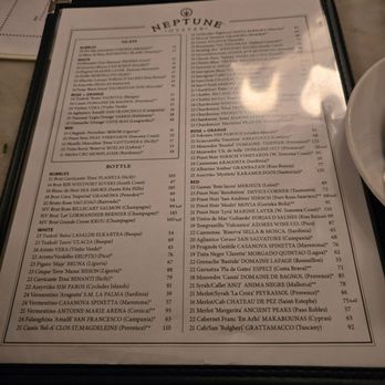 Neptune Oyster - Seafood Near Me - Boston, Massachusetts