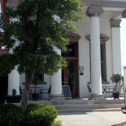Bank Bistro & Bar