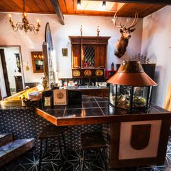 Cliff House Lodge & Hot Tub Cottages
