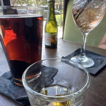 Irish 31 - Smithwicks, Jamo and a Spritz. - Sports Bars Near Me - Tampa, Florida Irish 31 - Smithwicks, Jamo and a Spritz. - Sports Bars Near Me - Tampa, Florida
