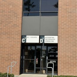 Entrance for Sev3n and Jester escape rooms