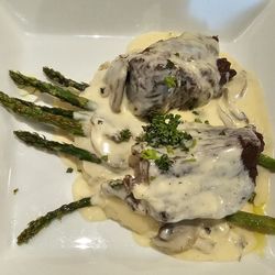 Rik's Cafe - Tipsy Short Ribs