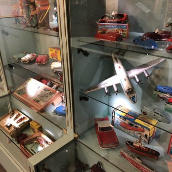 Spielzeugmuseum - Tons of vintage toys - Museums Near Me - Nuremberg, BY Spielzeugmuseum - Tons of vintage toys - Museums Near Me - Nuremberg, BY