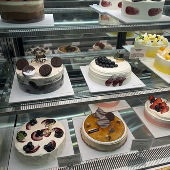 Tous Les Jours - Cakes - Bakeries Near Me - Novi, Michigan