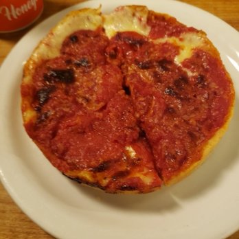 Lou Malnati's Pizzeria - Pizza Near Me - Chicago, Illinois