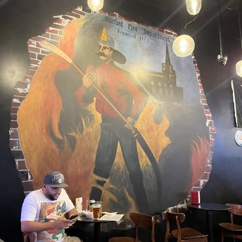 The Station Bar & Grub - Dining room - Sports Bars Near Me - Sanford, Florida The Station Bar & Grub - Dining room - Sports Bars Near Me - Sanford, Florida