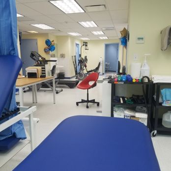 Quan Medical - Physical Therapy Gym - Physical Therapy Near Me - Hempstead, New York