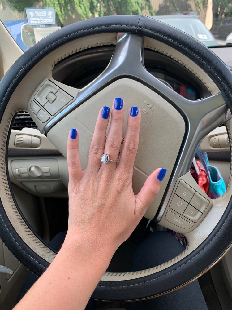 UNIQUE NAILS Updated April 2024 243 Neff Ave, Harrisonburg