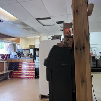 Delauders  BBQ - Barbeque Near Me - Sevierville, Tennessee
