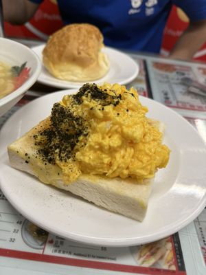 Capital Cafe by null