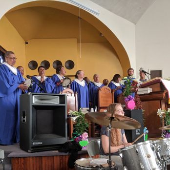 Valley View Presbyterian Church - Easter service in grand style - Churches Near Me - Pittsburgh, Pennsylvania Valley View Presbyterian Church - Easter service in grand style - Churches Near Me - Pittsburgh, Pennsylvania