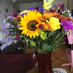 Ladybug - Stunning arrangement!