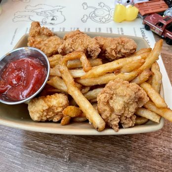 Local Kitchen & Beer Bar - "Chicken Bites" (all natural, all white meat crispy fried chicken bites served with fries) - New American Near Me - Fairfield, Connecticut