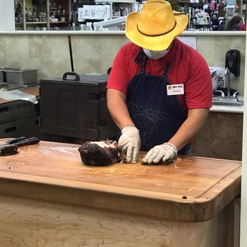 Buc-ee's - Gas Stations Near Me - Baytown, Texas