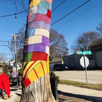 Mama D's Coffee - Wales - The corner tree has a nice scarf - Cafes Near Me - Wales, Wisconsin Mama D's Coffee - Wales - The corner tree has a nice scarf - Cafes Near Me - Wales, Wisconsin