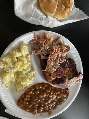 Pollard's Bar-B-Que by null