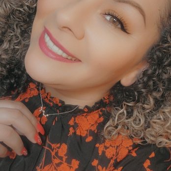 liz Conde Glam - Even as a blonde, my curls are still defined and bouncy. - Makeup Artists Near Me - Encino, California liz Conde Glam - Even as a blonde, my curls are still defined and bouncy. - Makeup Artists Near Me - Encino, California