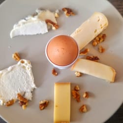 Le Bouillon Paradis - Assiette brunch fromage