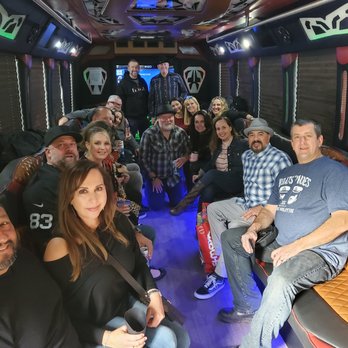 Tip Top Limousine - Room for more and very comfortable!! - Limos Near Me - Upland, California Tip Top Limousine - Room for more and very comfortable!! - Limos Near Me - Upland, California