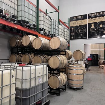 Ko'olau Distillery - Distillery tour - Distilleries Near Me - Kailua, Hawaii