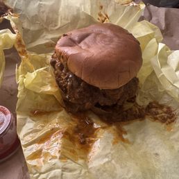 Double Chili Cheese Burger Double Chili Cheese Burger
