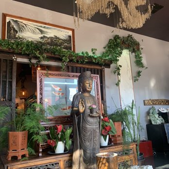 Cascade Spa - Lobby area - Massage Near Me - San Diego, California