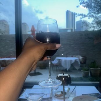 Tavola - Italian Near Me - Houston, Texas