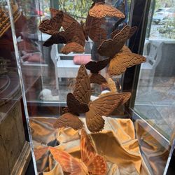 Iain Burnett Highland Chocolatier - Chocolate display