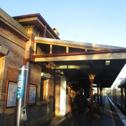 Richmond railway station, Sydney - Station Building