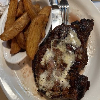 Big Mike's Steakhouse - Yum is all I have to say - Steakhouses Near Me - Orange Beach, Alabama