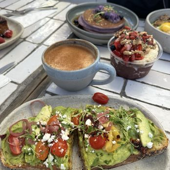 Blue Whale - Avo toast with goat cheese - Cafes Near Me - La Jolla, California